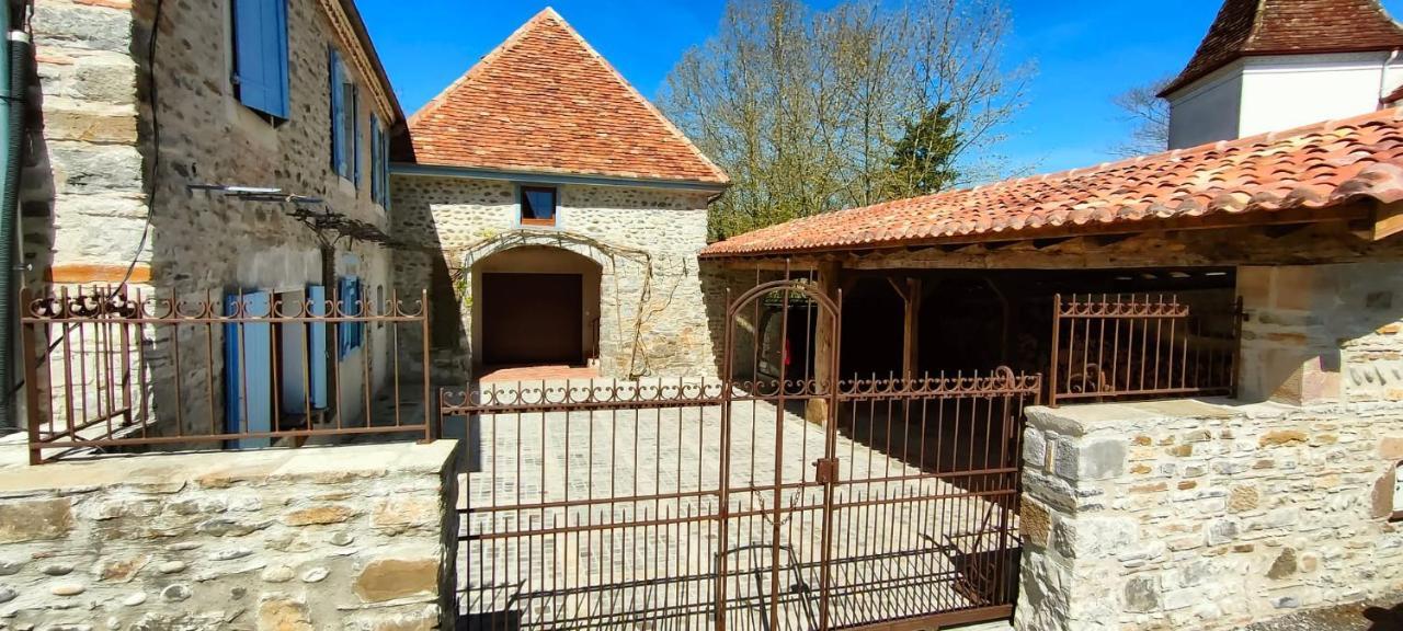 Entre Galets Apartman Sauveterre-de-Bearn Kültér fotó